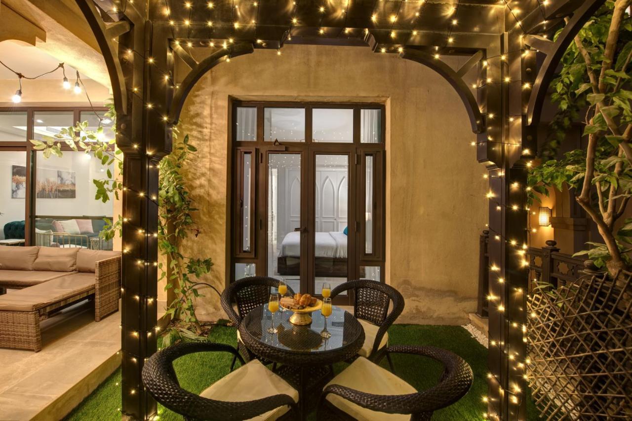 Durrani Homes - Arabian Luxury At Souk Al Bahar Besides Burj Khalifa & Dubai Mall Екстериор снимка