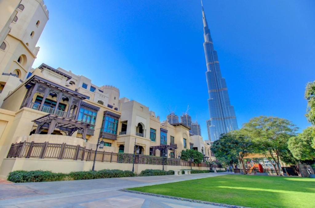 Durrani Homes - Arabian Luxury At Souk Al Bahar Besides Burj Khalifa & Dubai Mall Екстериор снимка